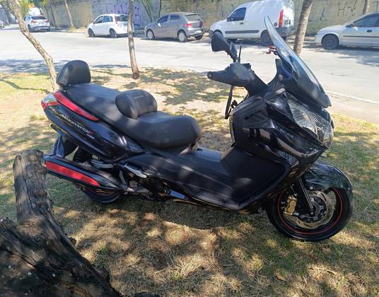 DAFRA MAXSYM 400i 